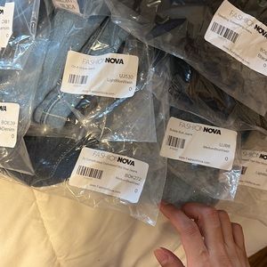 Fashion nova 10 PAIRS NEW skinny JEANS!!